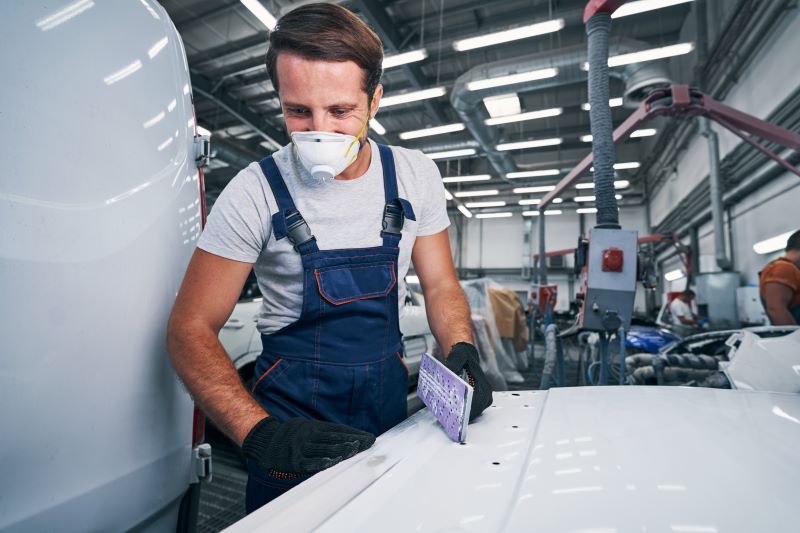 Leading by Example What Auto Body Shops Near Me Managers Can Teach About Effective Leadership